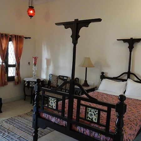 Badnor House - The Heritage Homestay Ajmer Buitenkant foto