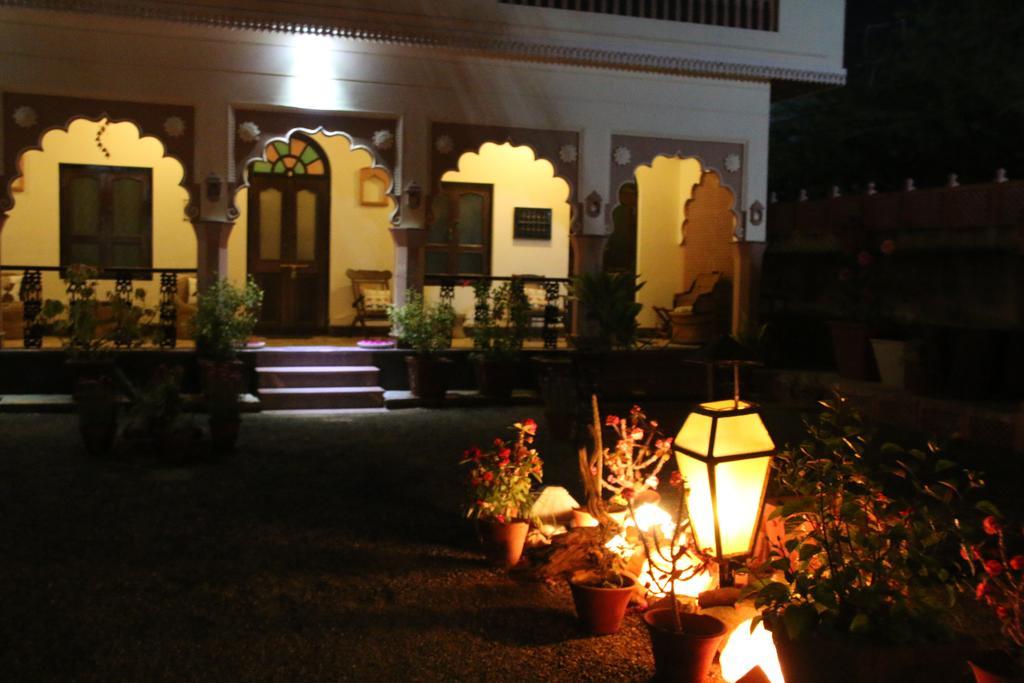 Badnor House - The Heritage Homestay Ajmer Buitenkant foto