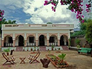 Badnor House - The Heritage Homestay Ajmer Buitenkant foto